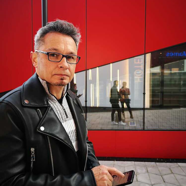 tomas mv