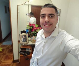 Andoni