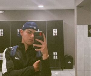 luis