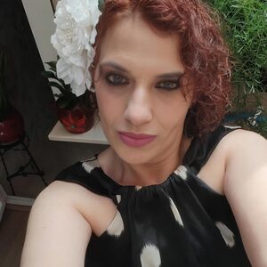María