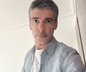 Carlos