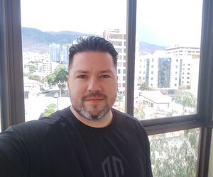 Brian Miguel r