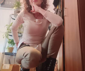 María