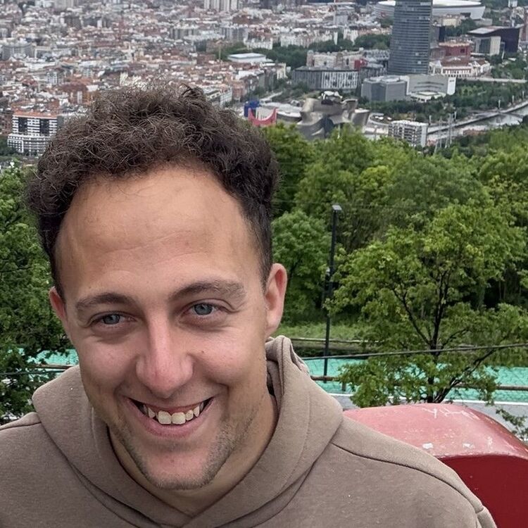 Foto de perfil de Ángel