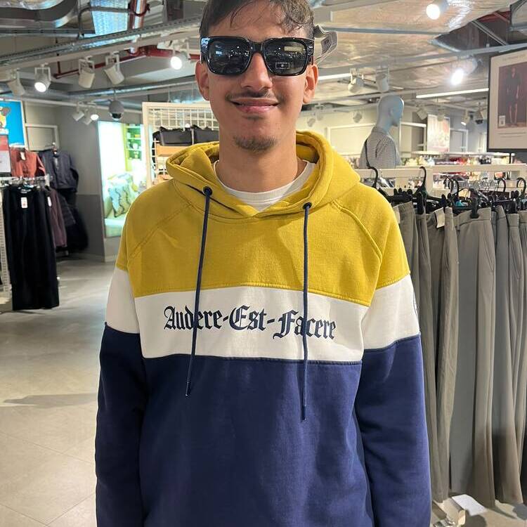Foto de perfil de Mahmoud